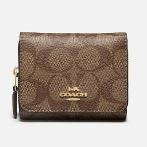 NWT COACH Small Trifold Wallet In Signature Canvas in Gold/Khaki Saddle 2